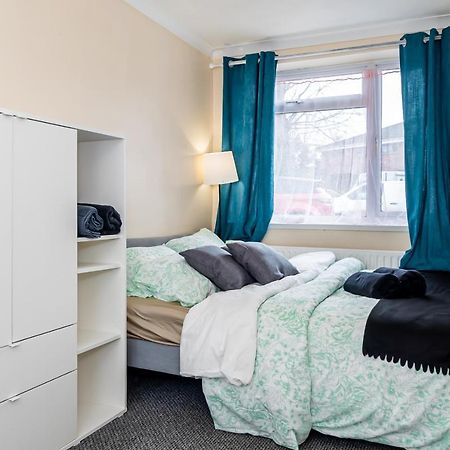 Shirley House 3, Guest House, Self Catering, Self Check In With Smart Locks, Use Of Fully Equipped Kitchen, Close To City Centre, Ideal For Longer Stays, Walking Distance To Bat, 20 Min Drive To Fawley Refinery, Excellent Transport Links Southampton Zewnętrze zdjęcie