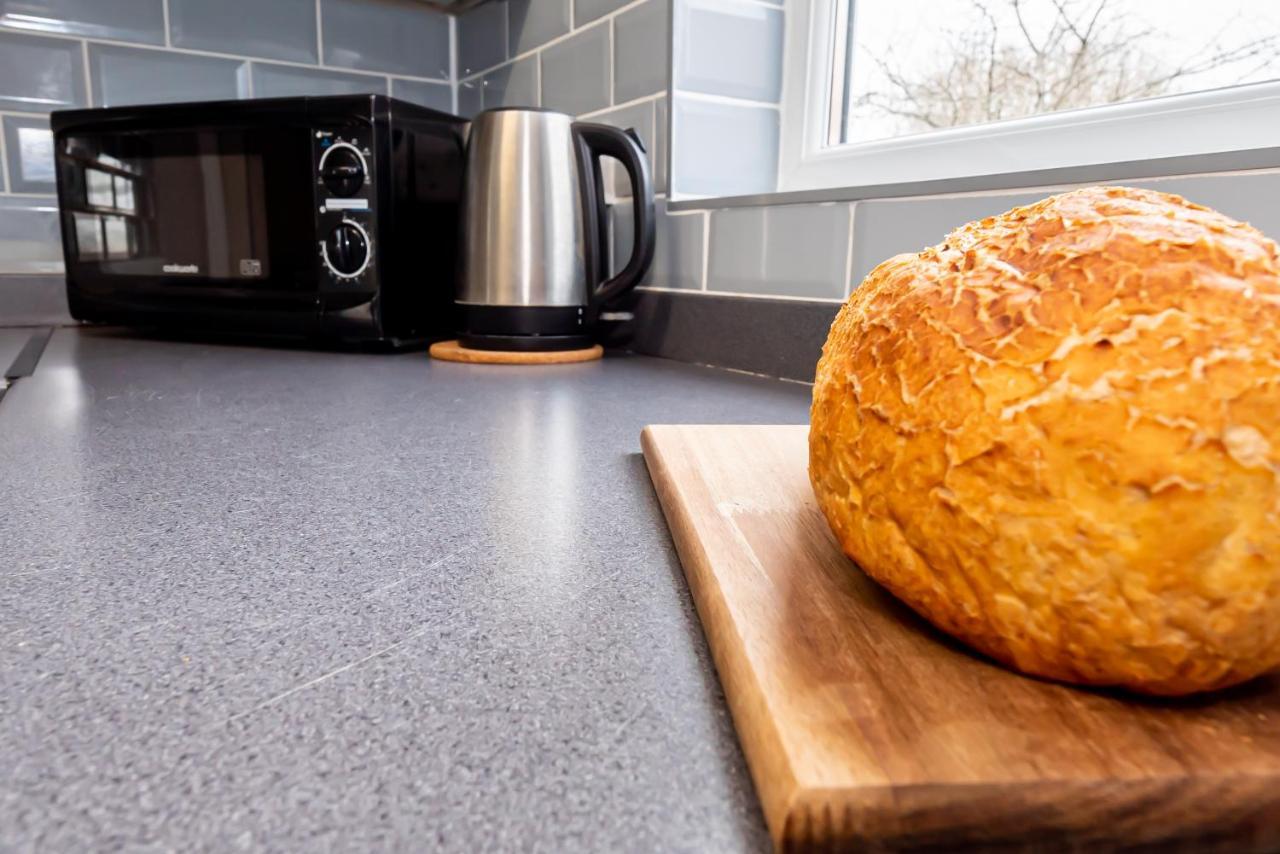 Shirley House 3, Guest House, Self Catering, Self Check In With Smart Locks, Use Of Fully Equipped Kitchen, Close To City Centre, Ideal For Longer Stays, Walking Distance To Bat, 20 Min Drive To Fawley Refinery, Excellent Transport Links Southampton Zewnętrze zdjęcie